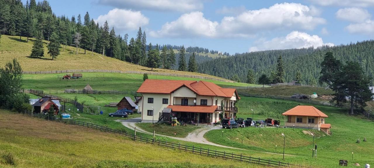 Pensiunea Catalina Moldova Sulita Exteriör bild