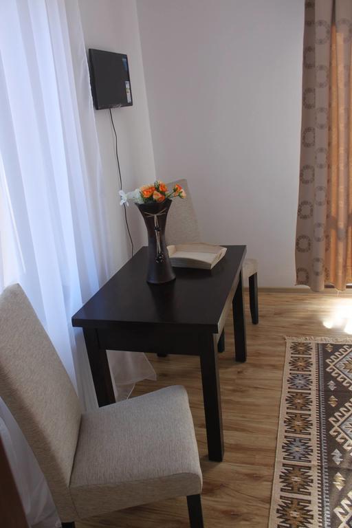Pensiunea Catalina Moldova Sulita Exteriör bild